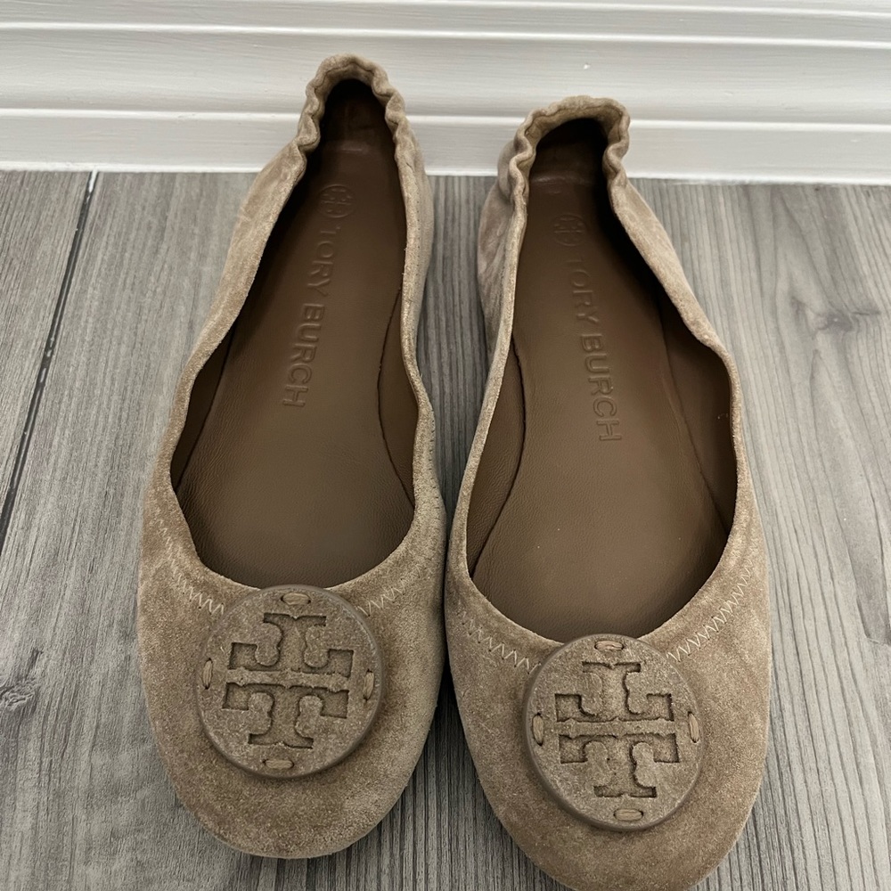 Tory Burch flats, in great condition size 7